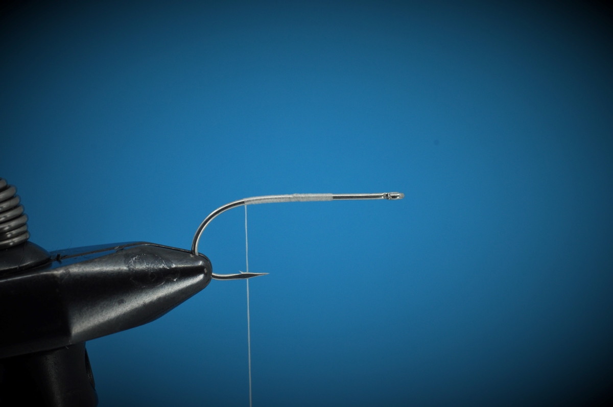 Kantner's Rivet Fly Step-by-Step - The Fat Fingered Fly Tyer